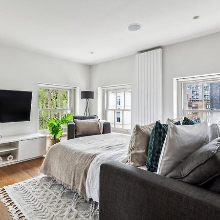 Modern 1Br In Central Fitzrovia - Cityapartmentstay ロンドン エクステリア 写真