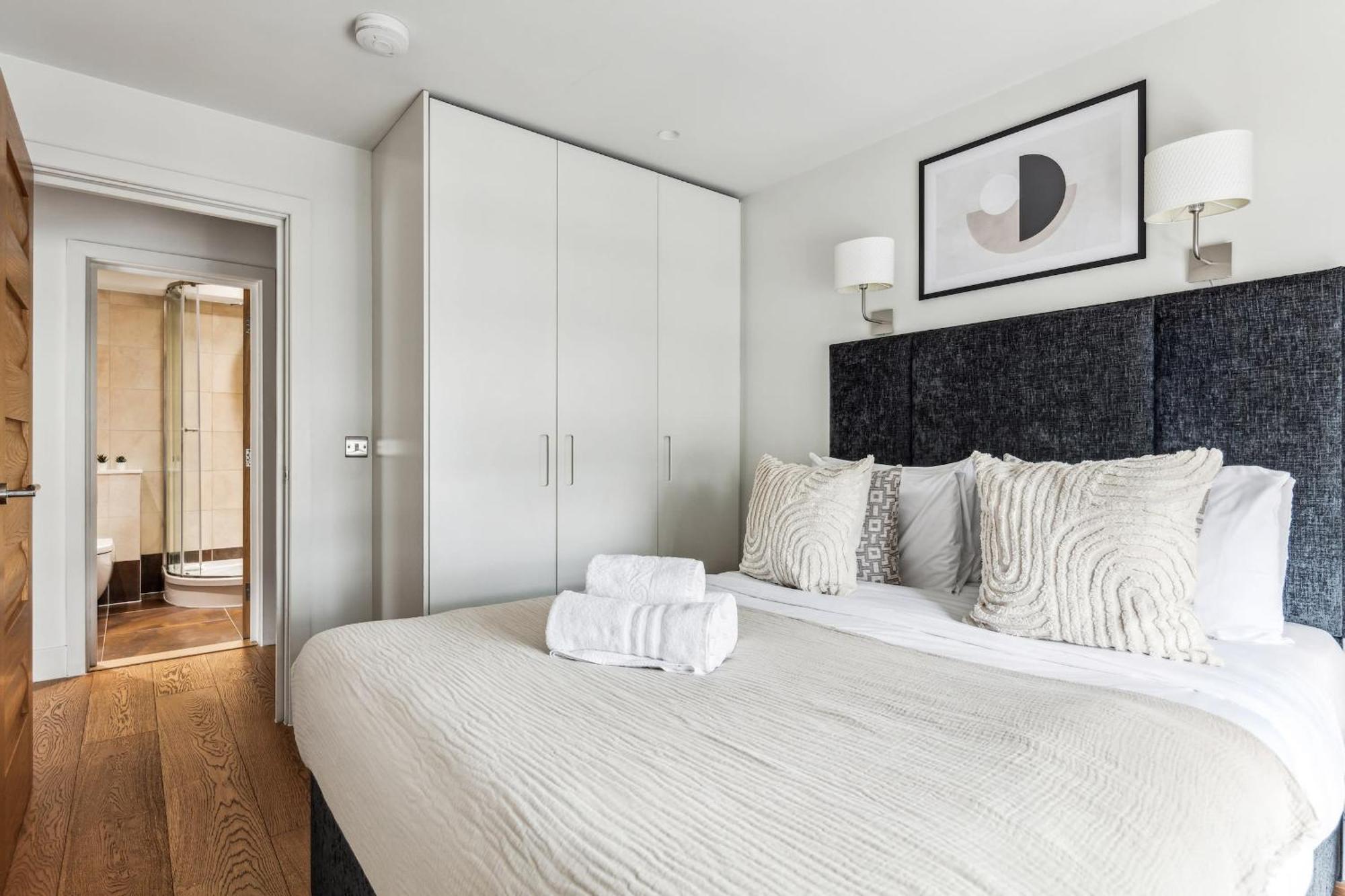 Modern 1Br In Central Fitzrovia - Cityapartmentstay ロンドン エクステリア 写真