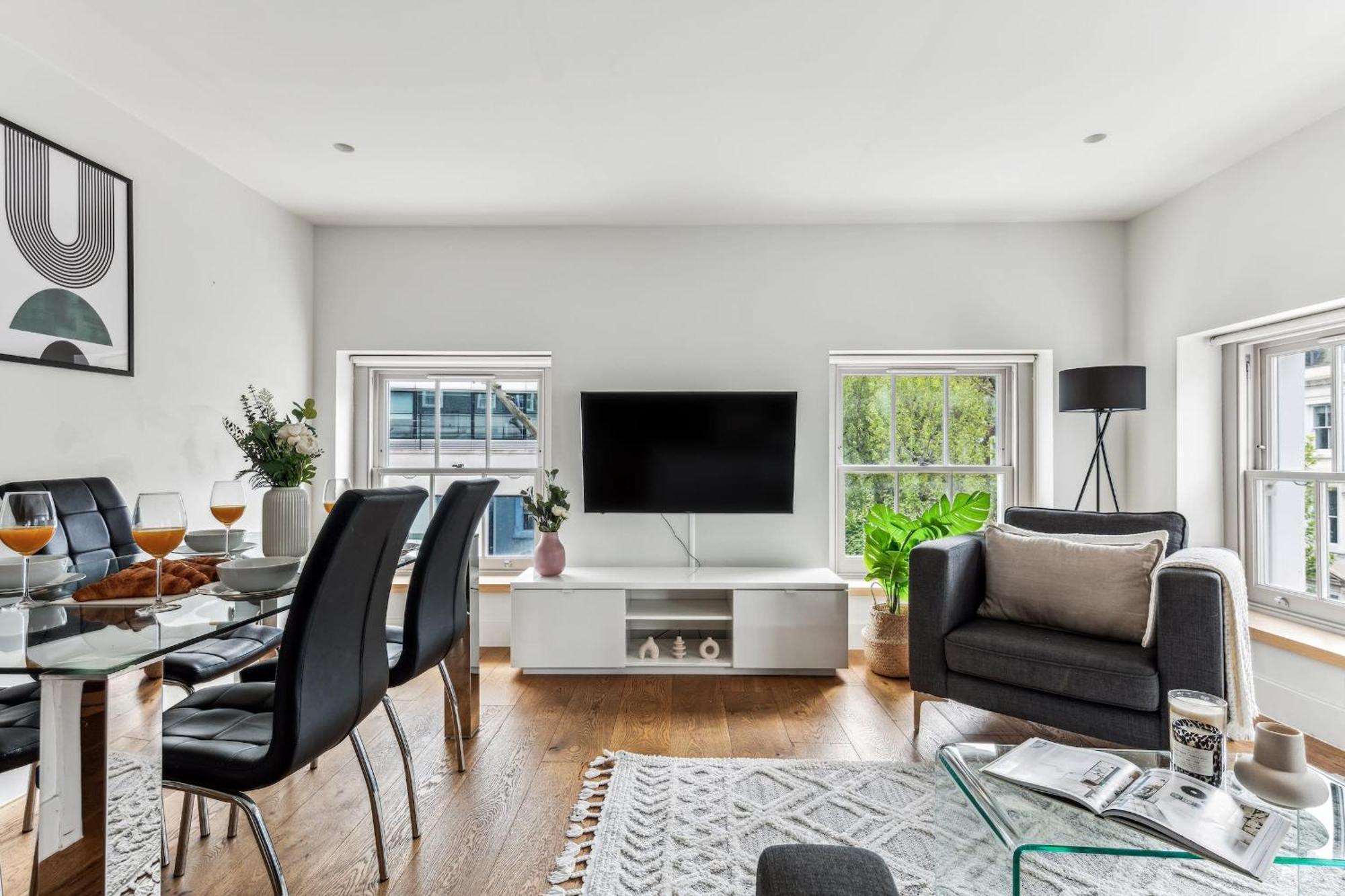 Modern 1Br In Central Fitzrovia - Cityapartmentstay ロンドン エクステリア 写真