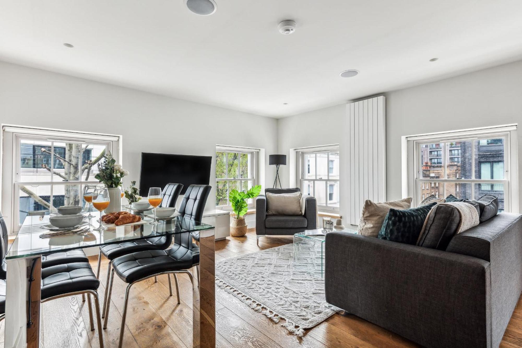 Modern 1Br In Central Fitzrovia - Cityapartmentstay ロンドン エクステリア 写真